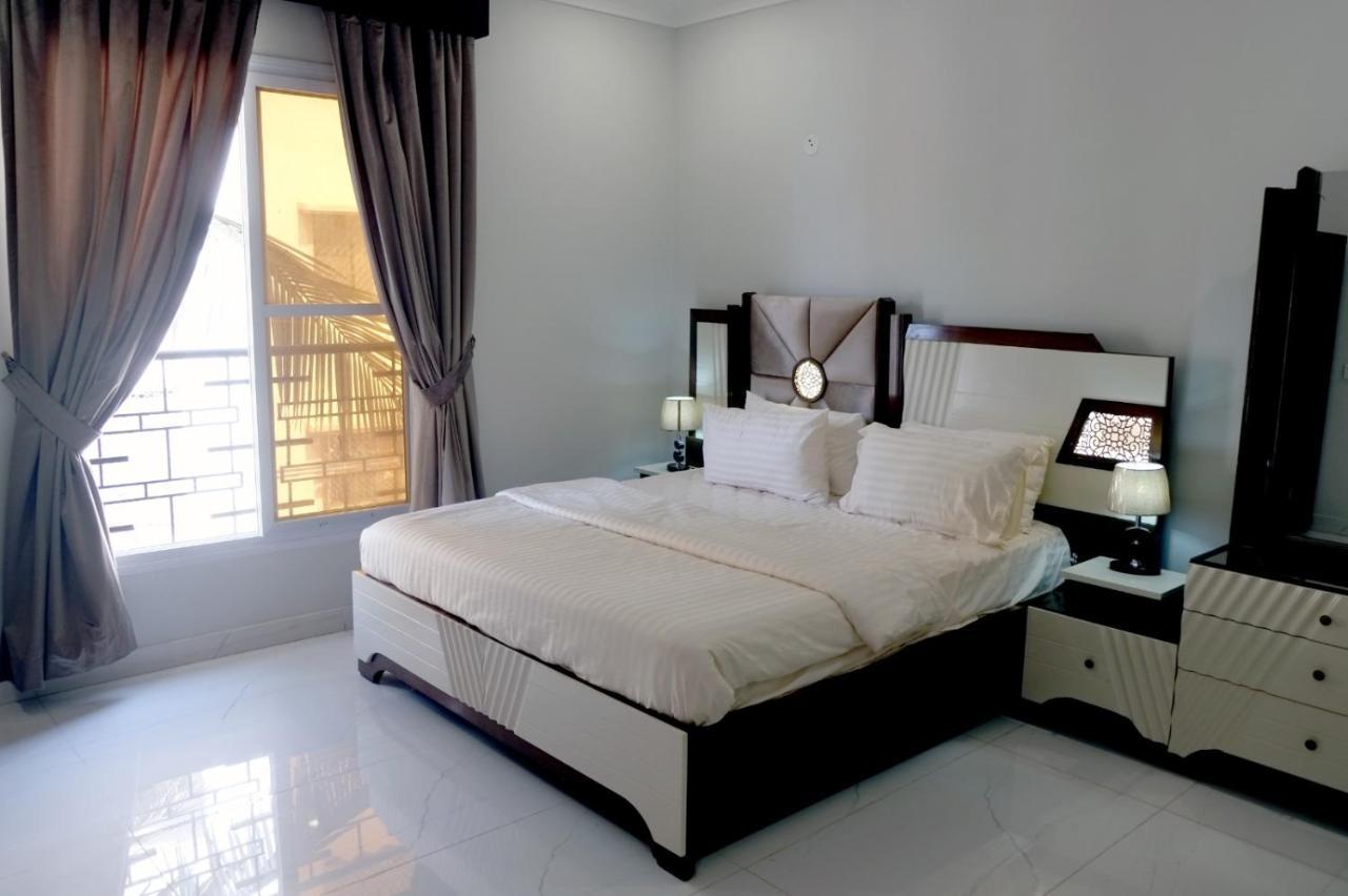 Al Rasheed Apartments Second Floor Apartment Karachi Buitenkant foto