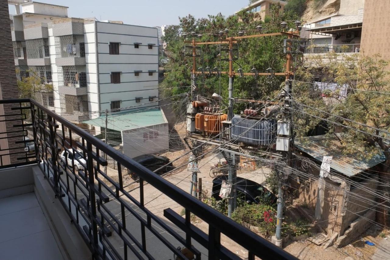 Al Rasheed Apartments Second Floor Apartment Karachi Buitenkant foto