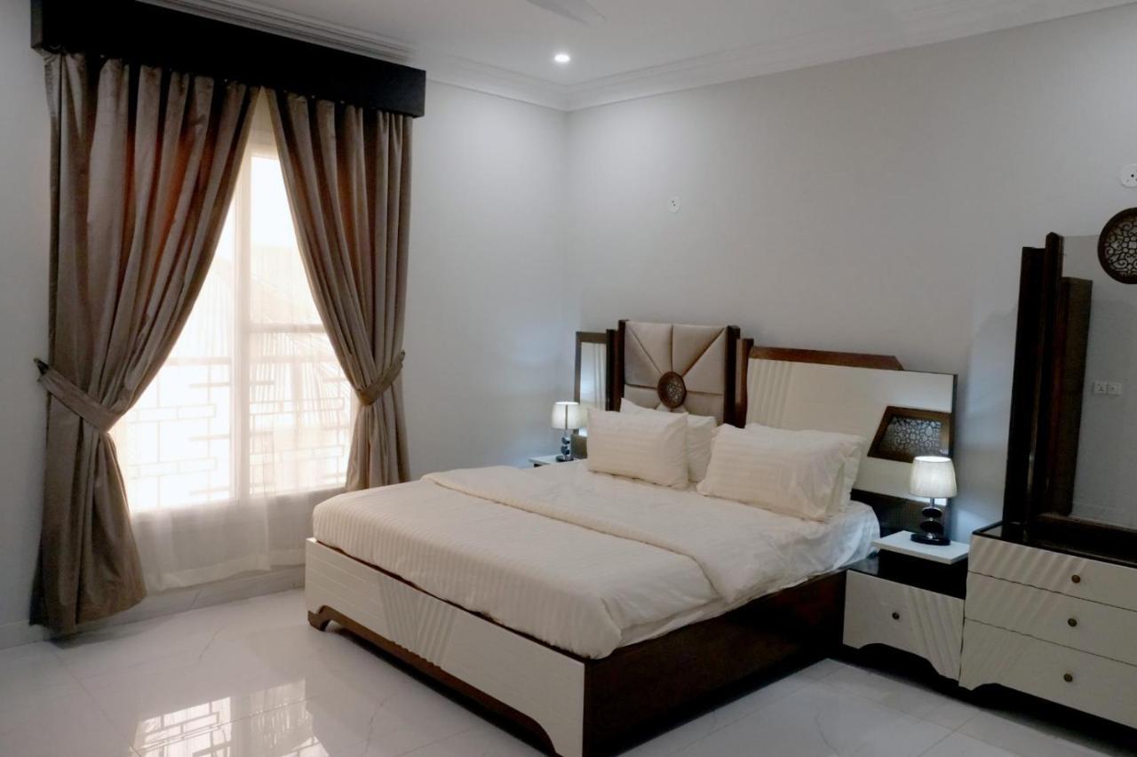 Al Rasheed Apartments Second Floor Apartment Karachi Buitenkant foto